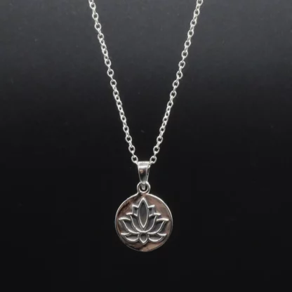 Collar flor del loto