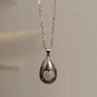 Collar gota corazón chunky