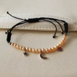 Pulsera Hilo Negro Ajustable Perlas y Chiches